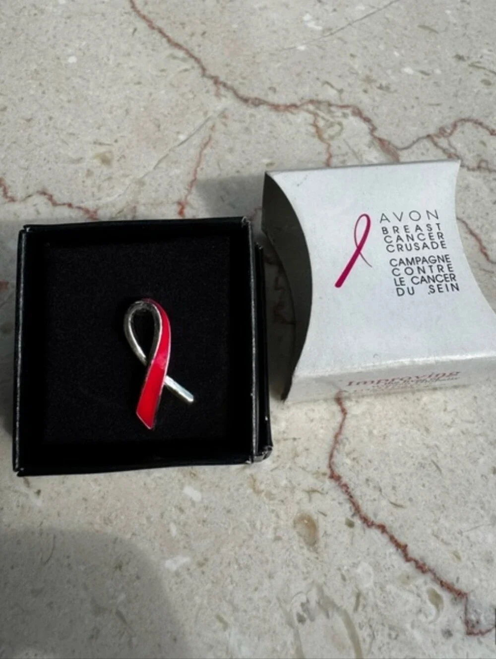 Avon Breast Cancer Awareness Pin - Breast Cancer Support, NIB